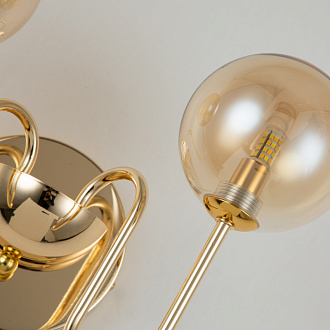 Бра Favourite Ariel 2999-2W, D275*W340*H250, золотой гальваники, на центральном штоке декор в виде стеклянного шара, выдувные плафоны янтарного цвета